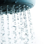 エコキュートにするとシャワーの水圧が気になるってホント！？対策方法は？